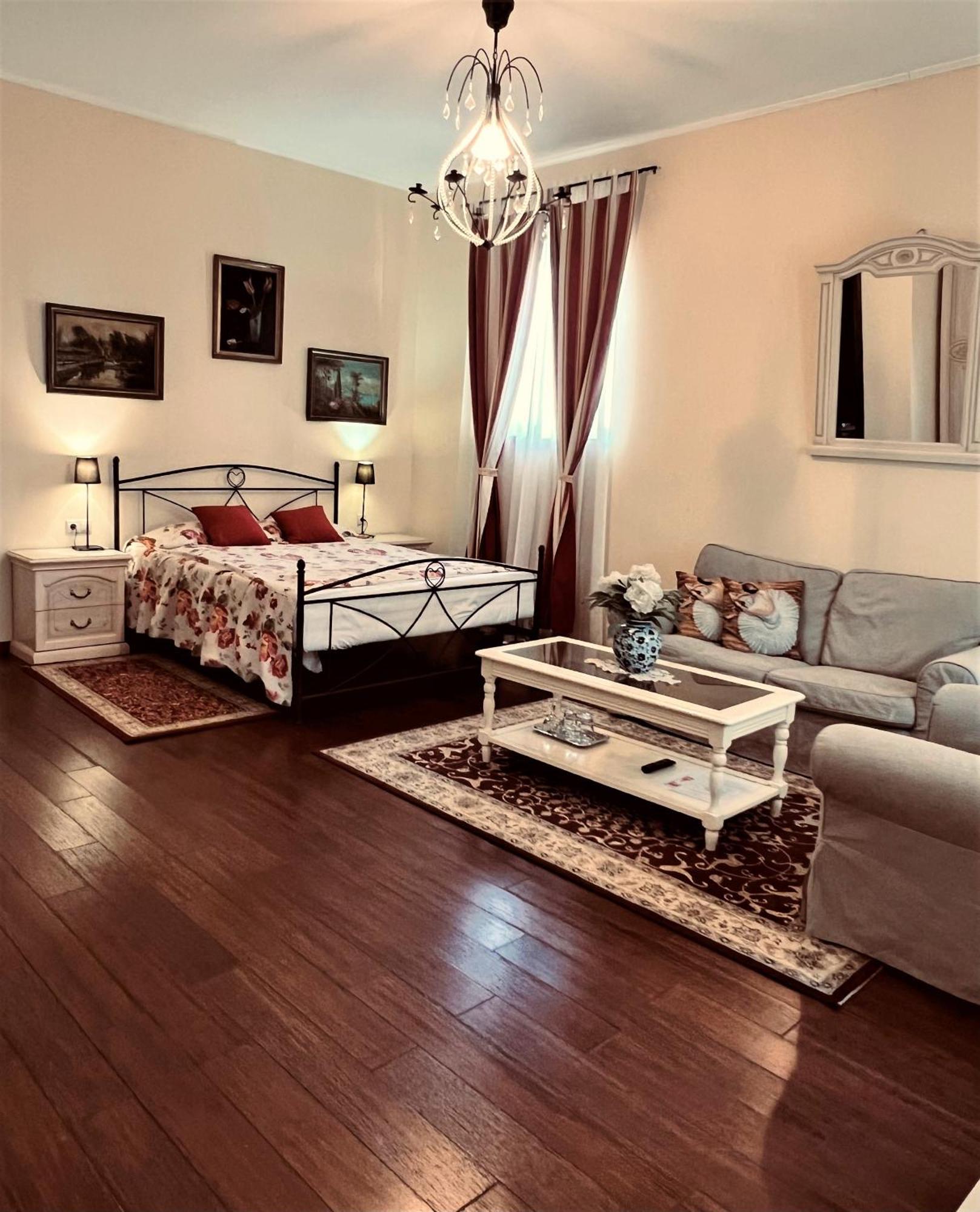 Park Villa - Boutique Hotel Тимишоара Экстерьер фото