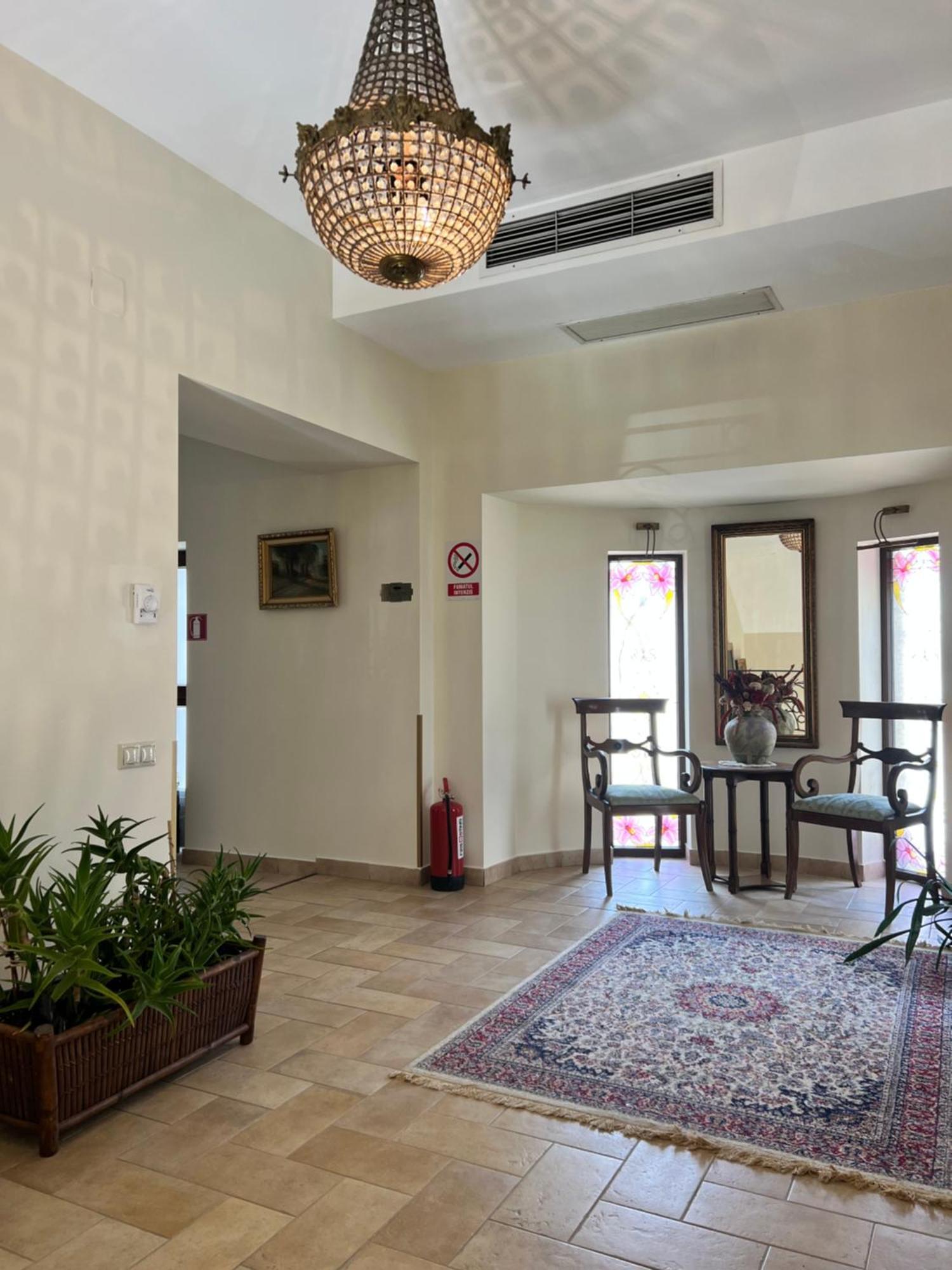 Park Villa - Boutique Hotel Тимишоара Экстерьер фото