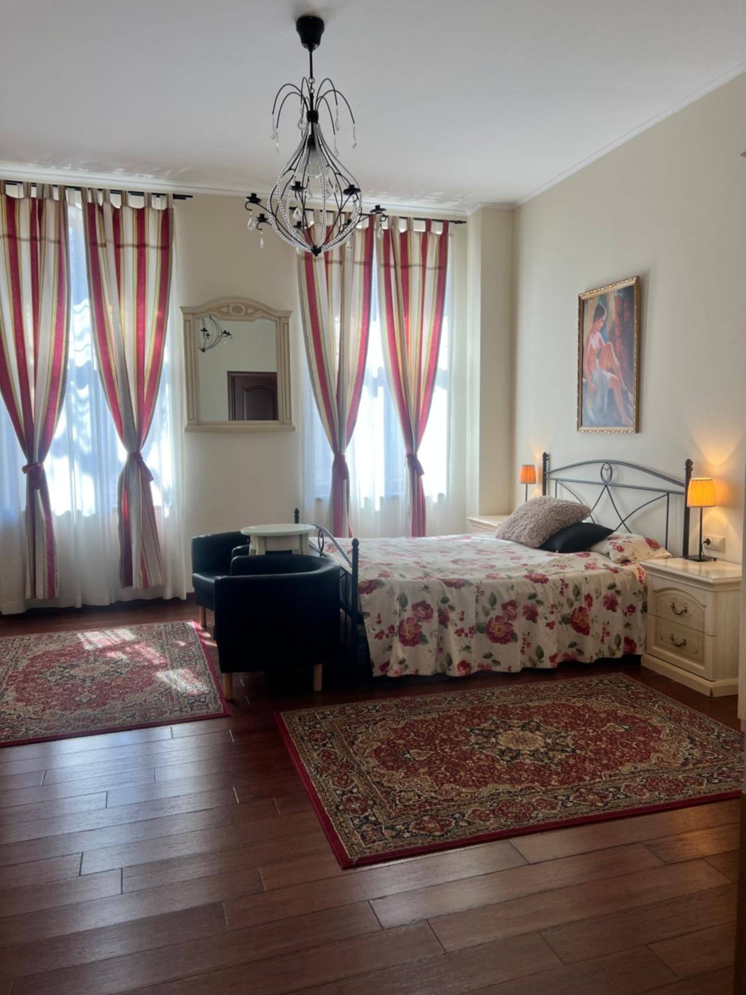 Park Villa - Boutique Hotel Тимишоара Экстерьер фото