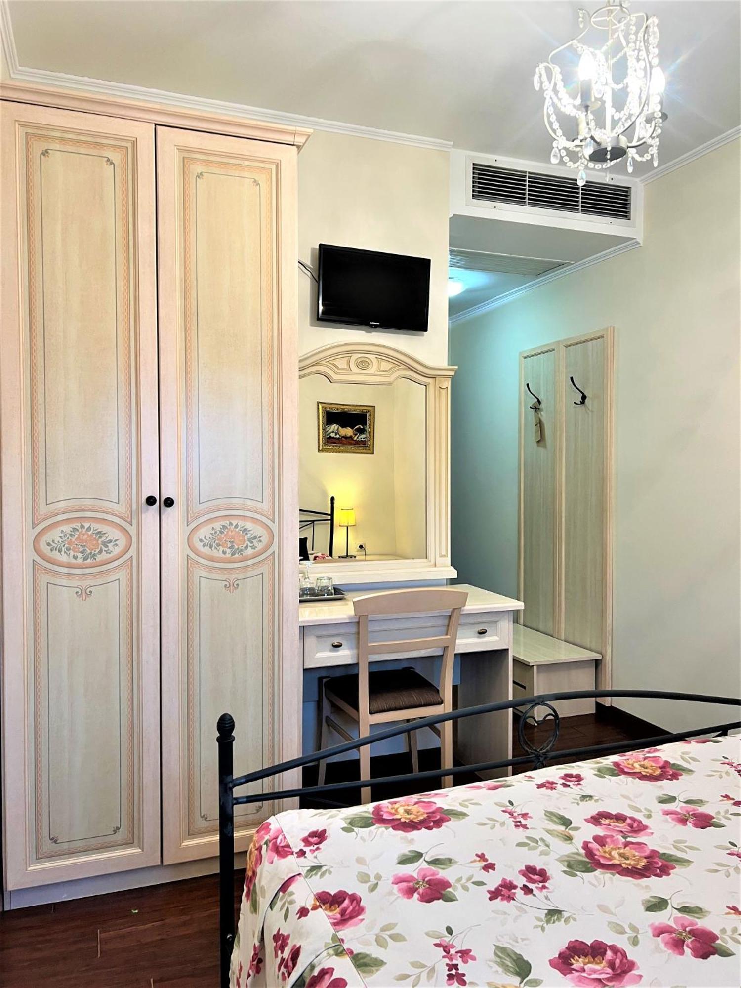 Park Villa - Boutique Hotel Тимишоара Экстерьер фото