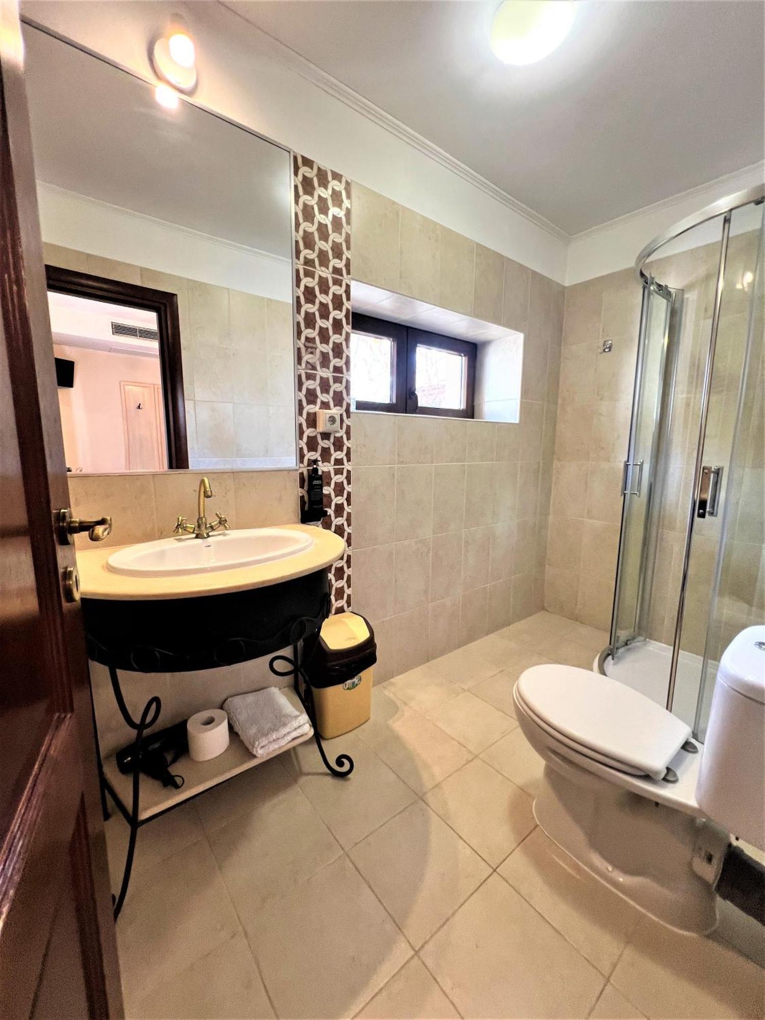 Park Villa - Boutique Hotel Тимишоара Экстерьер фото
