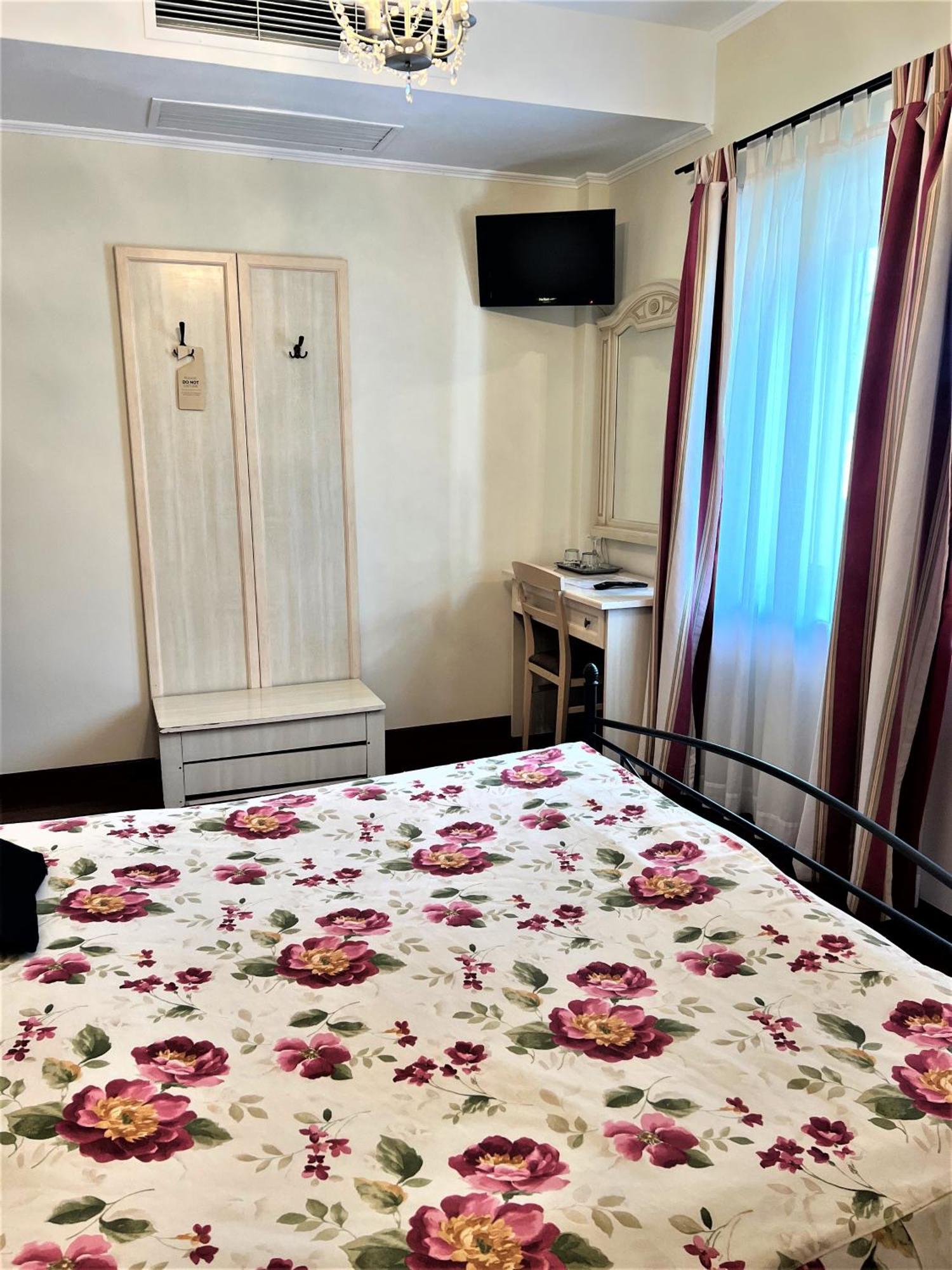 Park Villa - Boutique Hotel Тимишоара Экстерьер фото